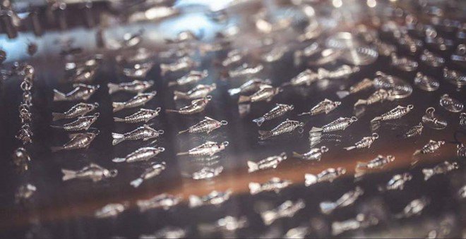 Các sản phẩm thủ công được làm hết sức tinh xảo. Các sản phẩm thủ công được làm hết sức tinh xảo.